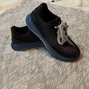 Sorel Out ‘N About III City Sneakers Size 8